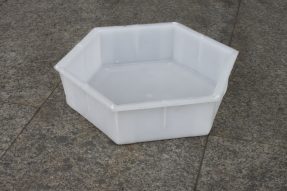 公路護(hù)坡塑料模具有哪些種類？